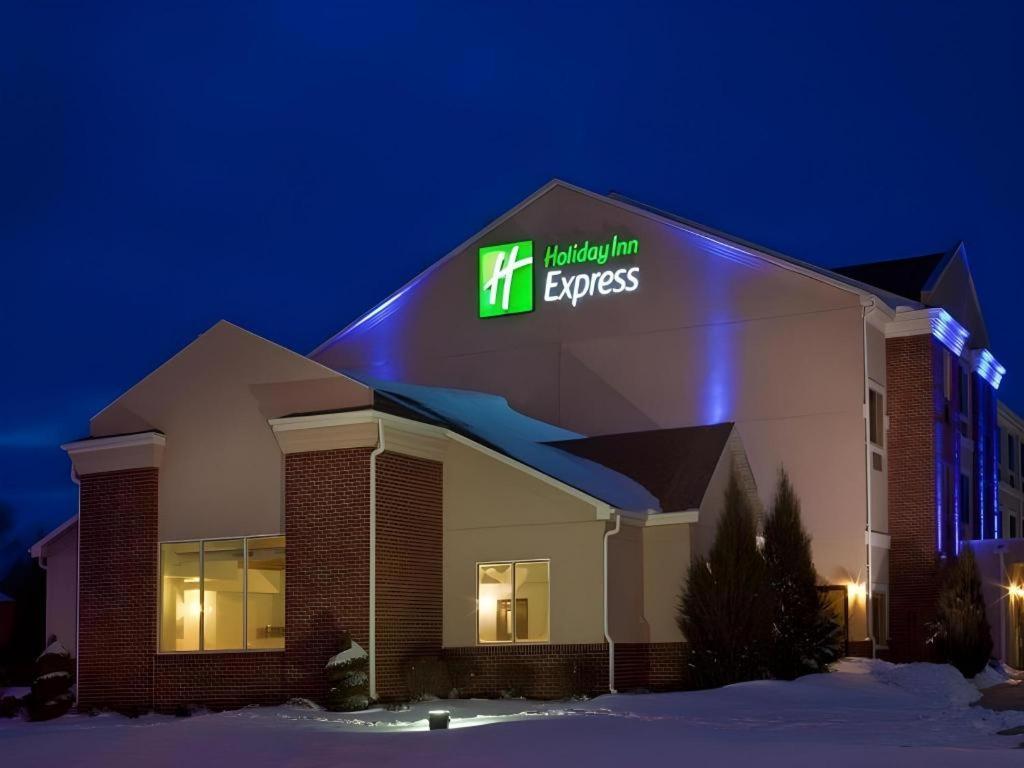Holiday Inn Express O'Neill By Ihg Экстерьер фото