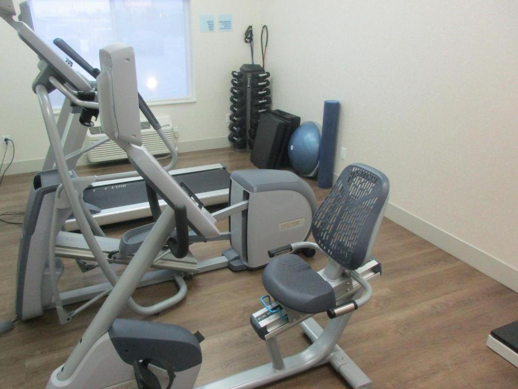 Holiday Inn Express O'Neill By Ihg Экстерьер фото